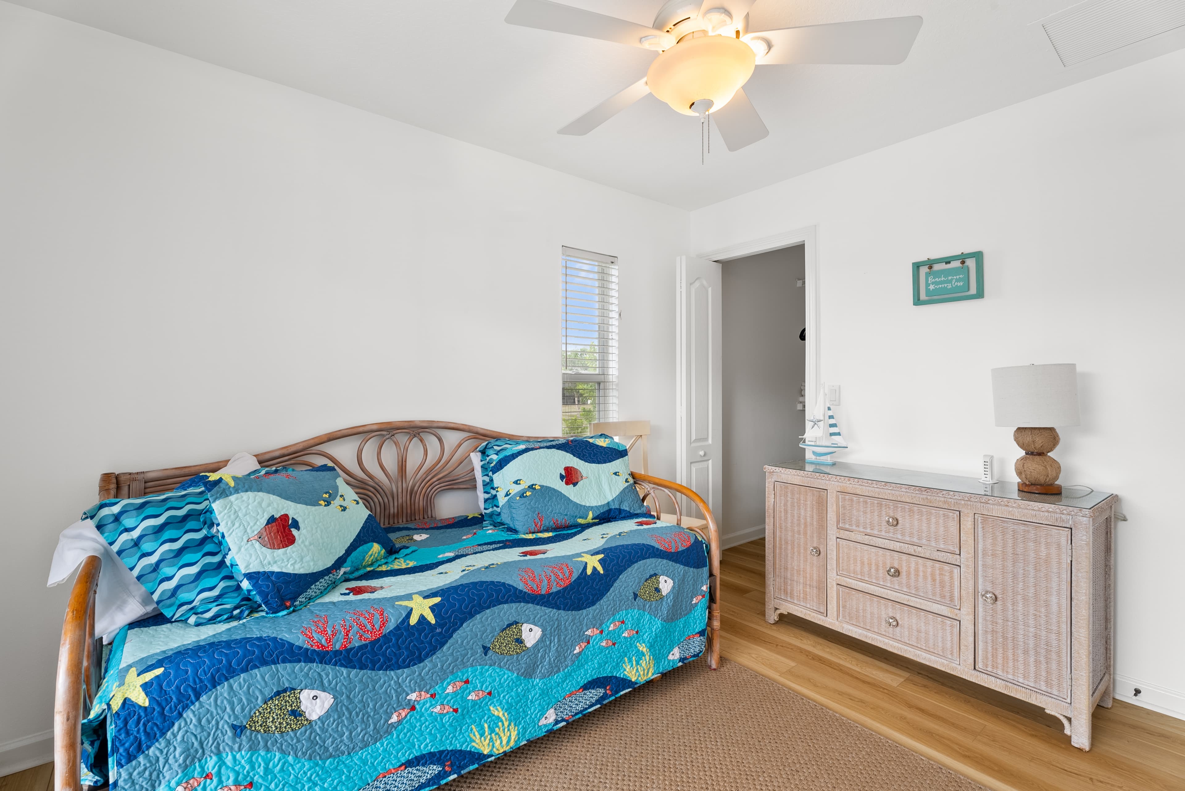 Additional sleeping space with pullout bed